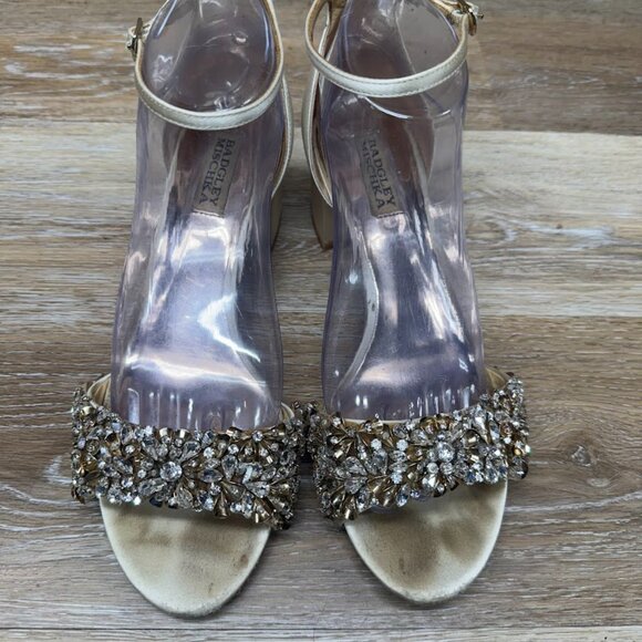 Badgley Mischka Tamara Gold Leather Ankle Strap Sandals Women's Size 8.5 - Picture 2 of 7